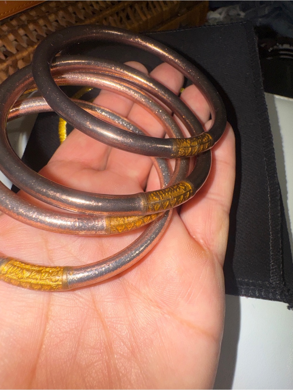 Budhagirl bangles Fawn~Rose Gold & Gold Stackable Bangle Set. size Medium. - Picture 4 of 11